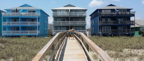 This is my condo in the middle.  A shot from the beach