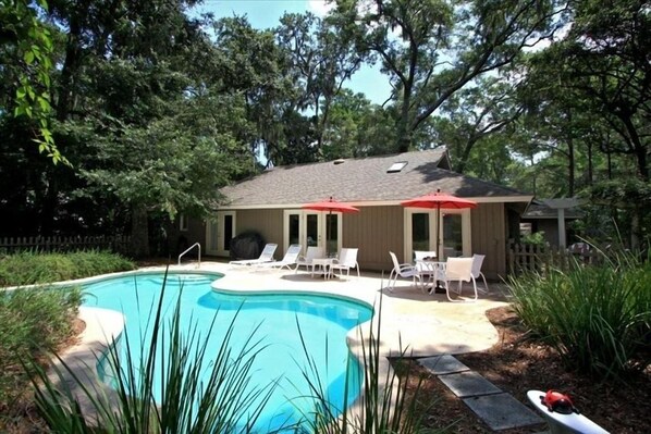 Pool and Patio - Full Sun