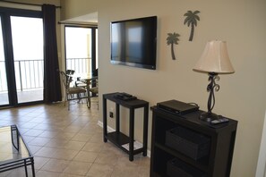 Living Area with Large Flat Screen TV and DVD Player