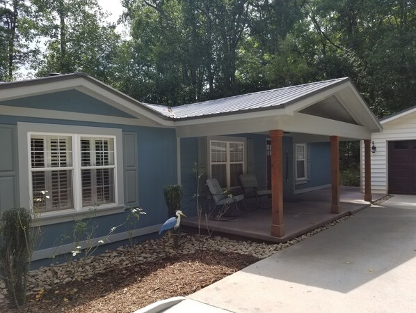 Cute abode alert!