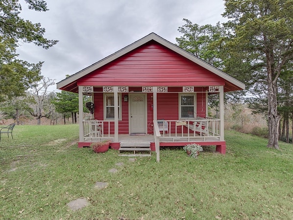 The Lone Star Cottage
