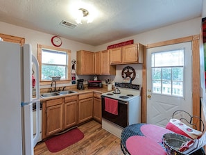 Lone Star Cottage Kitchen