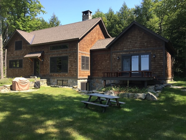 Grill area and deck off master bedroom