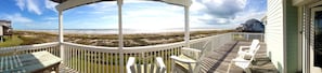 The balcony is perfect for relaxing and enjoying the ocean!