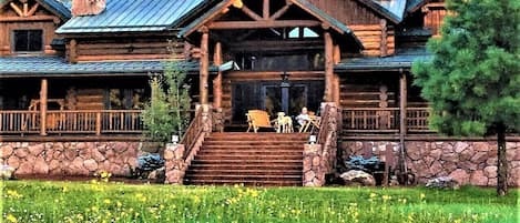 View of the back of the cabin looking towards the lake.