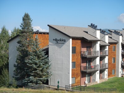 Steamboat Rockies 2 Bedroom 2 Bath Large - All Amenities