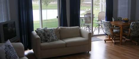 Great Room to Pond - Fresh Paint, New Rug, Coffee Table, & Curtains Since Photo!