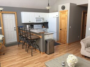 Full Kitchen w/ Dishwasher