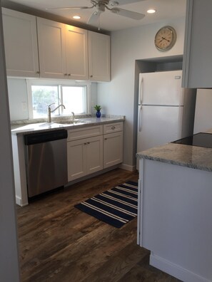 New Kitchen with granite countertops