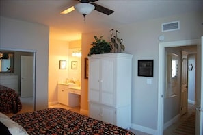 Master Bedroom has Gulf View, Flat Screen TV