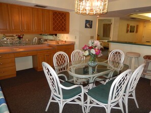 Dining Room, and Wet Bar/Workstation
