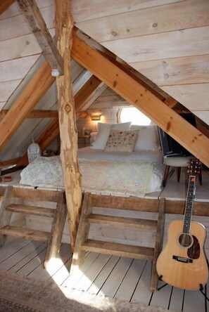 Tree House Bed