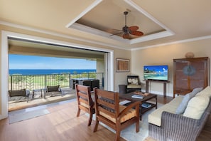 Close up of ocean view out to the lanai