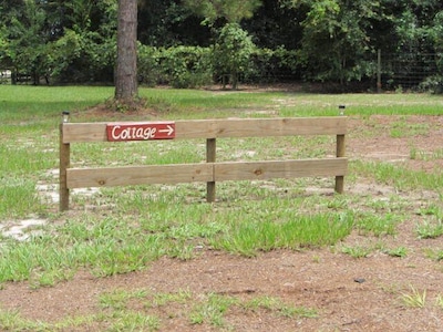 Cottage on Family Farm -- West of U.F./Gainesville/Newberry