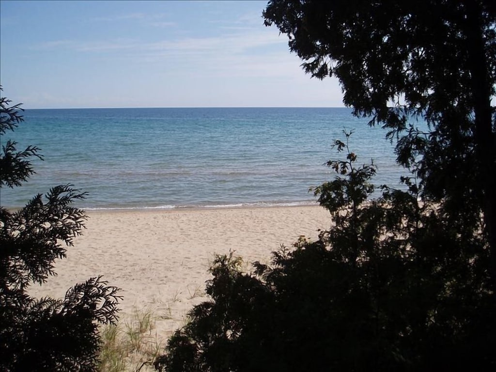 Beachfront Cottage on Lake Michigan Baileys Harbor