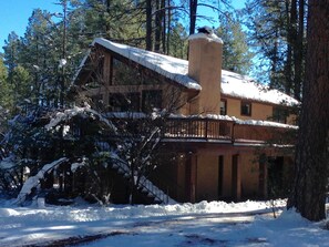 Stoney Hollow in the winter.