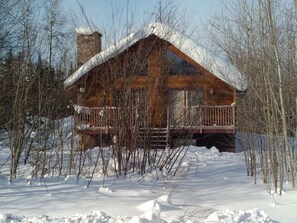 3 min walk to ski lift!