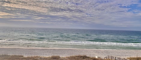 Uitzicht op strand/zee