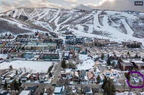 Just 8-minute walk to PCMR ski lifts!