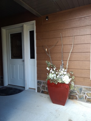 The front entry welcomes you!