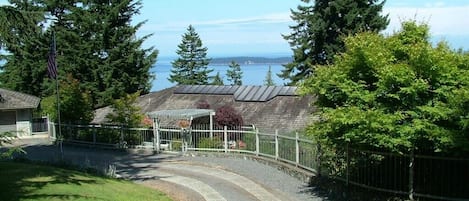 Driveway approach to the main house and guest house, which is on the right.