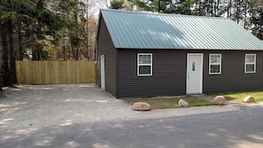 The Getaway Cabin!
Private fenced in backyard!