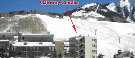 Gateway 103 is a TRUE ski in/out condo