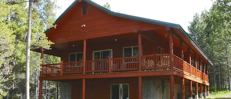 Eagle's Nest , a large 2-story cabin with wrap-around deck and plenty of parking