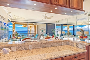 24/7 beachside dining options without losing spectacular ocean views!