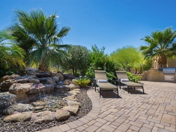 water feature and cook center