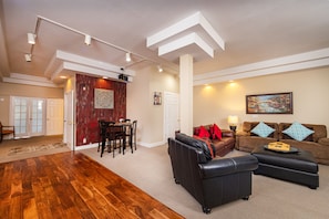 Living Dining area