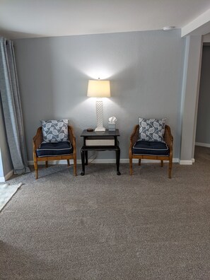 Sitting area in Livingroom