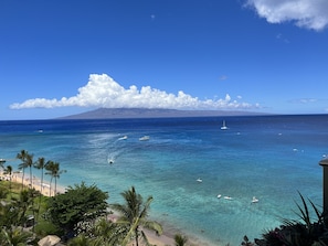 Million $ View from our lanai facing the Island of Lanai and the channel.