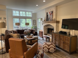 Renovated living area! New paint and hardwoods. 