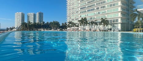 Peninsula Vallarta.  Hotel zone, near restaurants, airport, marina, Malecon.