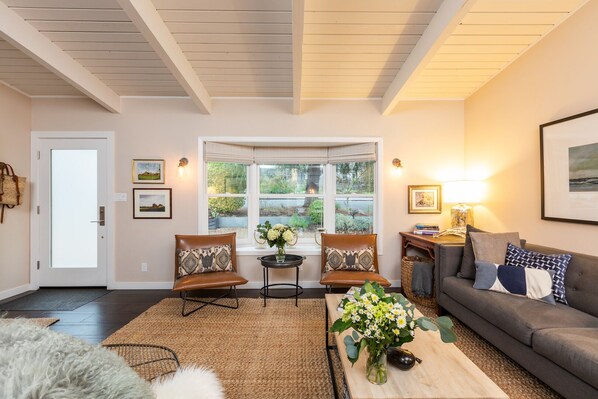 Natural morning sunlight coming in through the living room windows