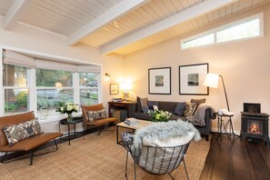 Comfortable seating options to relax on your vacation