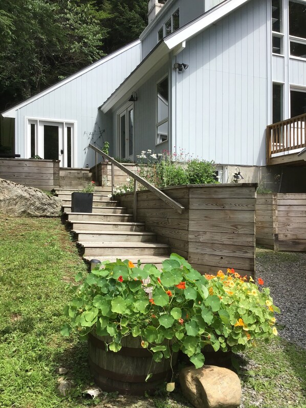 Our entry steps and garden. There’s ample lighting to find your way at night