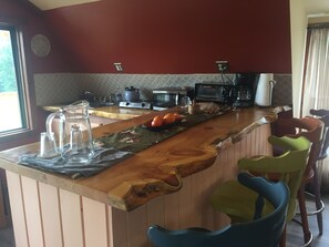 Kitchen countertop