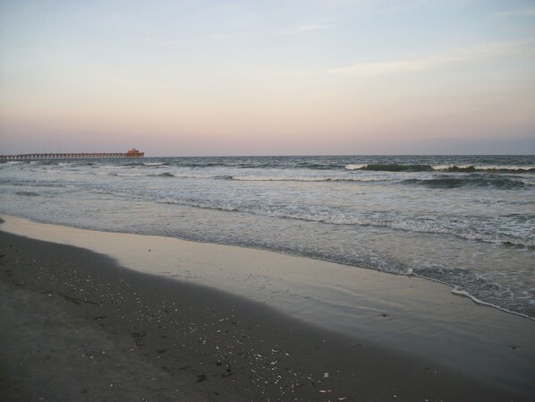 Cherry Grove sunset looking north