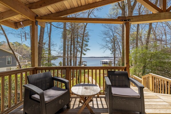 Gorgeous Views under covered Porch!