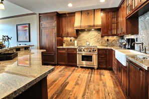 Great room - kitchen