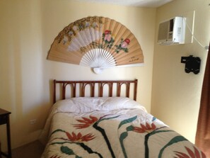 2nd AIRCON and an extra tv is mounted beside it in QUEEN bedroom now!