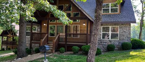Parking for 3 vehicles in front of lodge--additional parking behind lodge