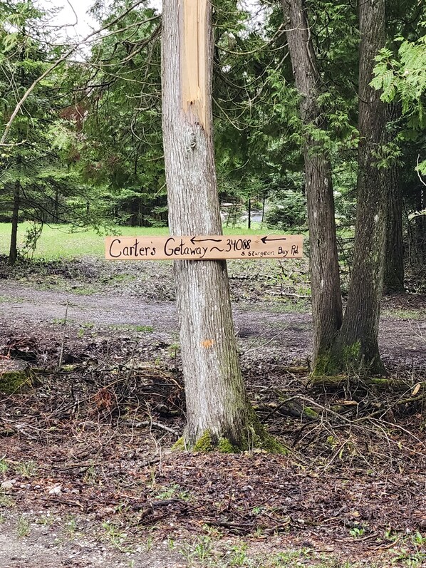 Entrance Sign

