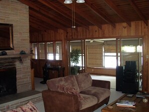 Big open vaulted ceiling in living room