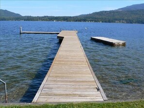 DOCK OUT TO DEEP WATER MOORAGE