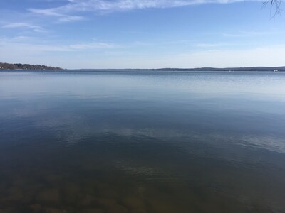 Private Chautauqua Lake House - 75 Ft Lake Front - Dock Available - Pet Friendly