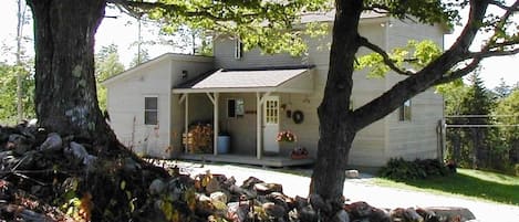 private setting on a hill overlooking Star Lake and mountains beyond