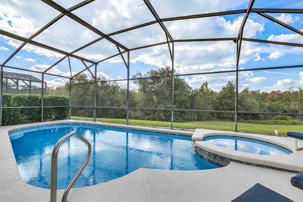 Southwest Facing Pool/Spa - SUN ALL DAY,  privacy hedges and conservation view